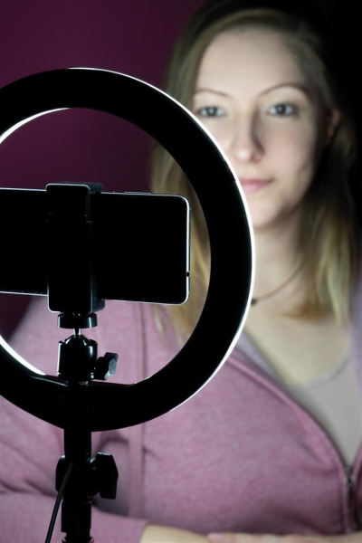 Dörr Vlogging Kit VL-26 mit Mikrofon CV-01 Smartphone LED Ringlicht Selfie
