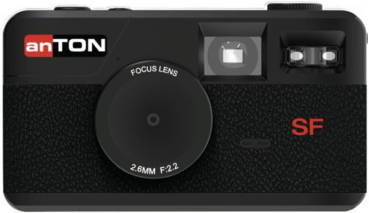 anTON SCREEN FREE Digitalkamera schwarz + 4 GB Karte bis zu 2000 Bilder · LED Flash