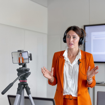 Preview: Hama Lavalier-Mikrofon "Smart Wireless", kabelloses Ansteckmikrofon für Handy