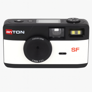 anTON SCREEN FREE Digitalkamera weiß + 4 GB Karte bis zu 2000 Bilder · LED Flash