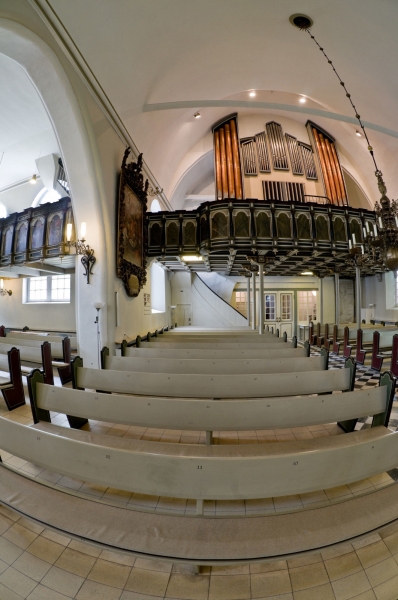 Dörr Fisheye Objektiv 8mm 1:3,5 für Canon EOS (APS-C)