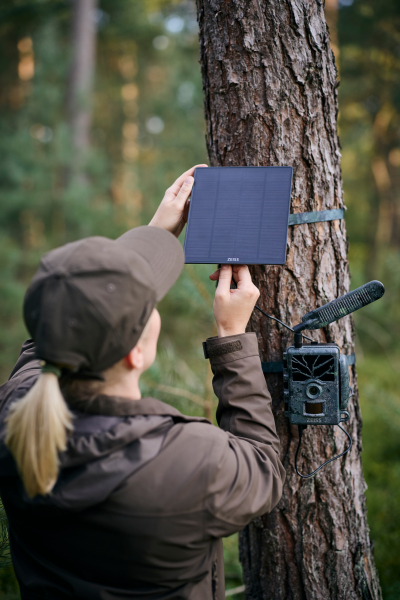 ZEISS Secacam 1 inkl. 8 Batterien und 32 GB interner Speicher
