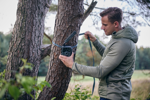 ZEISS Secacam 1 inkl. 8 Batterien und 32 GB interner Speicher