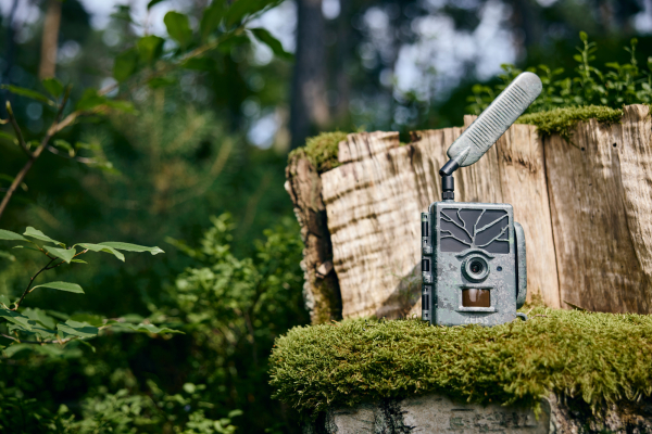 ZEISS Secacam 1 inkl. 8 Batterien und 32 GB interner Speicher