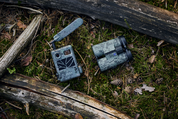 ZEISS TERRA ED 10x42 camo