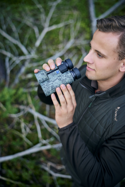 ZEISS TERRA ED 10x42 camo